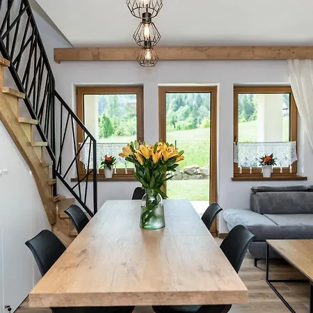 Udanypobyt Na Malej Lace *