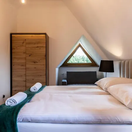 Udanypobyt Na Malej Lace